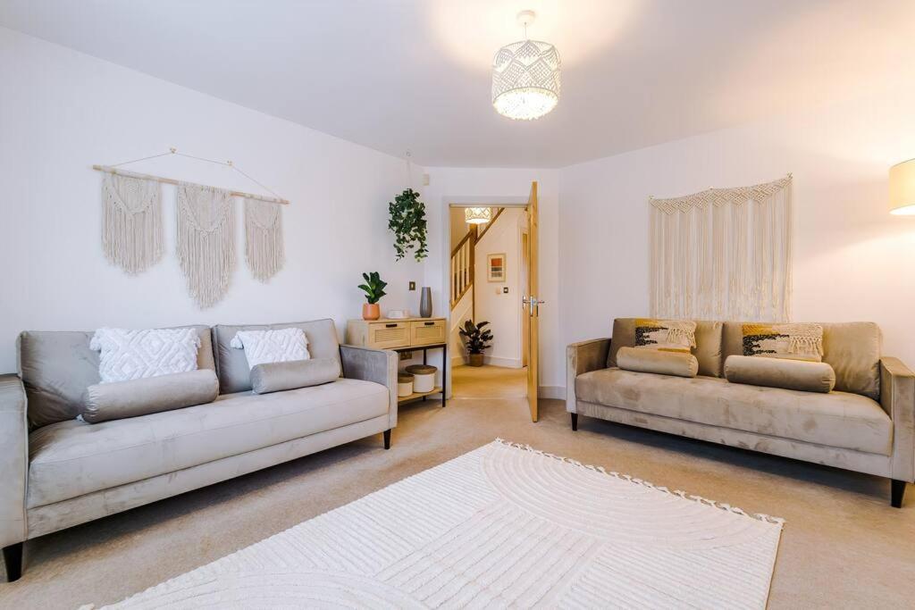Luxurious Cosy 4Br Home Cheshire Saughall ภายนอก รูปภาพ